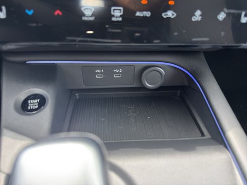New 2026 Nissan Sentra SV FWD image 19