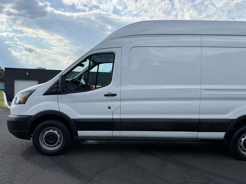 Used 2017 Ford Transit 250 148 High Roof Extended RWD image 5