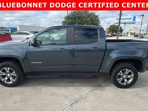 Used 2019 Chevrolet Colorado Z71 AWD/4WD image 8