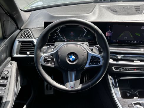 Certified 2024 BMW X5 sDrive40i w/ M Sport Package RWD image 18