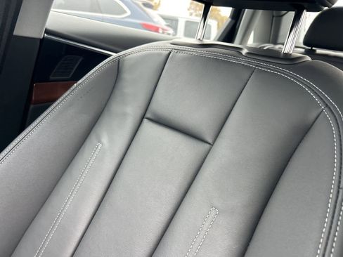 Used 2022 Audi A4 2.0T Premium Plus w/ Premium Plus Package image 39