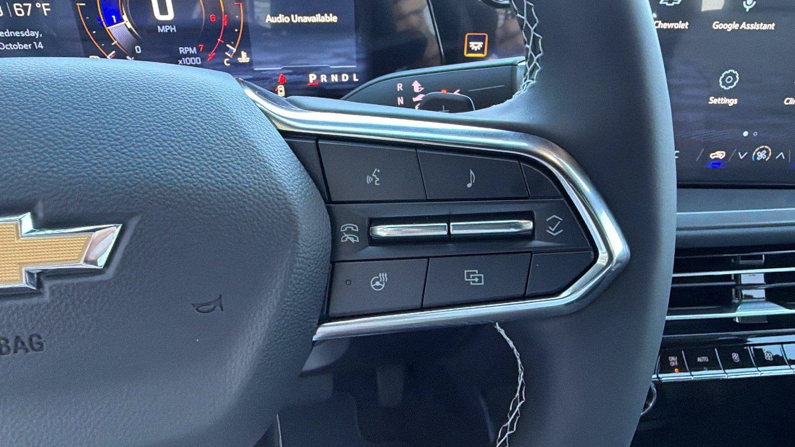New 2027 Chevrolet Traverse LT FWD image 24