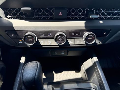 Used 2024 Honda Accord EX image 18