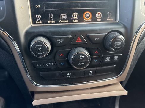 Used 2015 Jeep Grand Cherokee Laredo w/ Quick Order Package 23E image 25