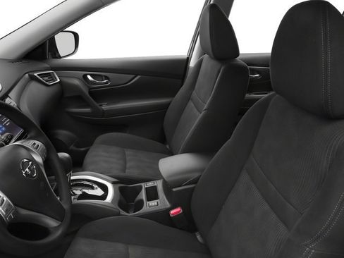 Used 2016 Nissan Rogue S FWD image 11