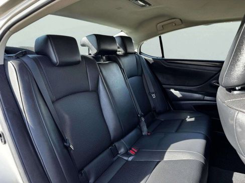 Used 2021 Lexus ES 250 w/ Premium Package image 44