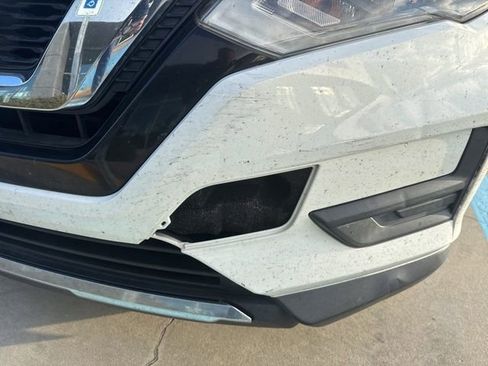 Used 2017 Nissan Rogue SV image 35