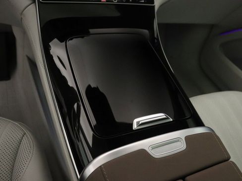 Certified 2023 Mercedes-Benz EQS 450+ 4MATIC SUV image 18