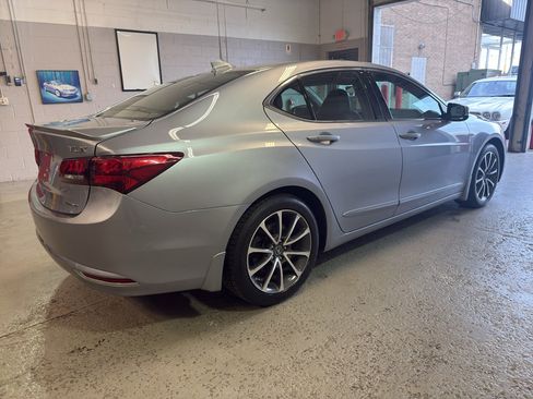 Used 2015 Acura TLX V6 SH-AWD w/ Technology Pkg image 8