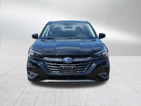 Used 2025 Subaru Legacy Premium AWD/4WD image 2