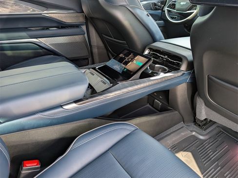 Used 2025 Cadillac Escalade IQ Sport 2 image 22