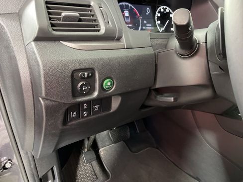 Certified 2024 Honda Ridgeline RTL image 23