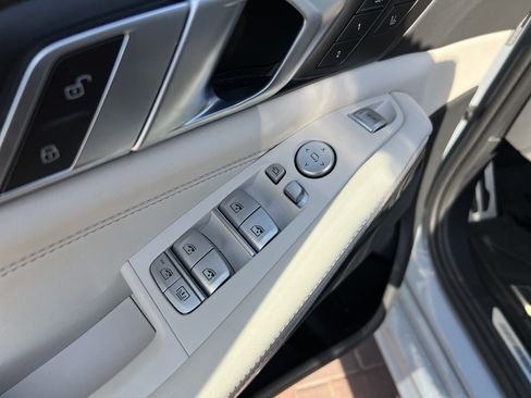 Certified 2024 BMW X7 M60i w/ Executive Package image 15