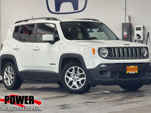 Used 2017 Jeep Renegade Latitude image 1
