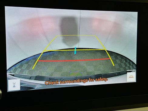 Used 2024 Toyota Tacoma TRD Off-Road image 23