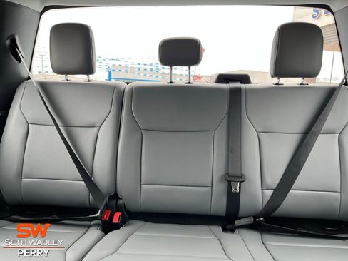 New 2026 Ford F250 XL w/ XL Chrome Package image 24