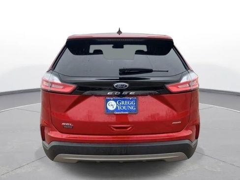 Used 2023 Ford Edge SEL image 8