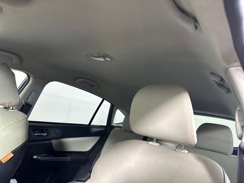 Used 2017 Subaru Crosstrek 2.0i Limited image 12