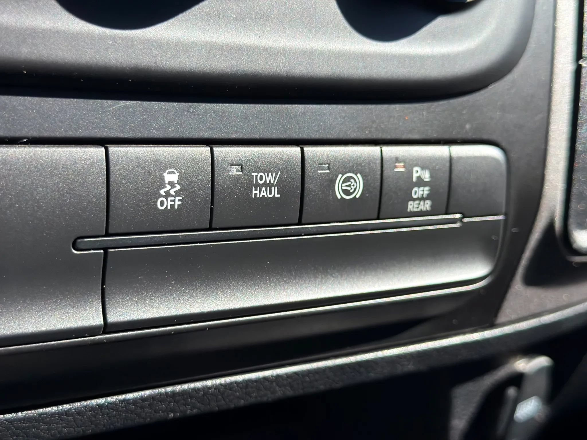 Used 2018 RAM 2500 Tradesman w/ Chrome Appearance Group AWD/4WD image 31