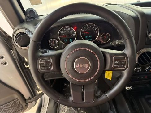 Used 2014 Jeep Wrangler Unlimited Sport w/ Quick Order Package 24S AWD/4WD image 12
