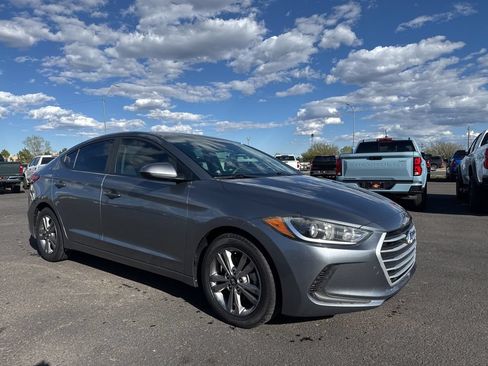 Used 2018 Hyundai Elantra SEL FWD image 1