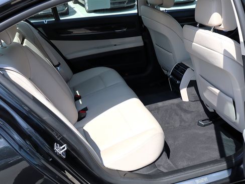 Used 2012 BMW 740Li RWD image 19