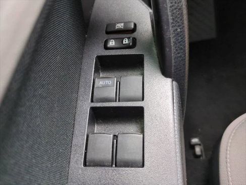 Certified 2017 Toyota Corolla LE image 21