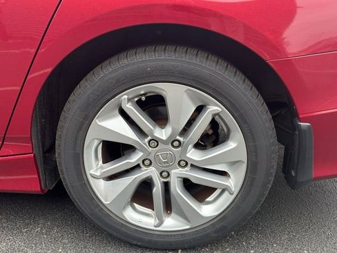 Used 2019 Honda Accord LX image 7