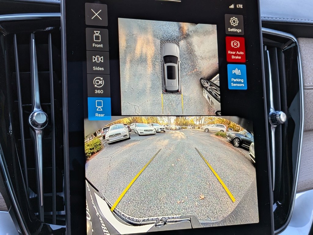 New 2026 Volvo XC90 T8 Plus w/ Protection Package Premier AWD/4WD image 22