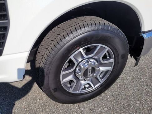 New 2026 Ford F350 Lariat RWD image 48