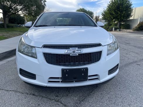 Used 2014 Chevrolet Cruze LT image 12