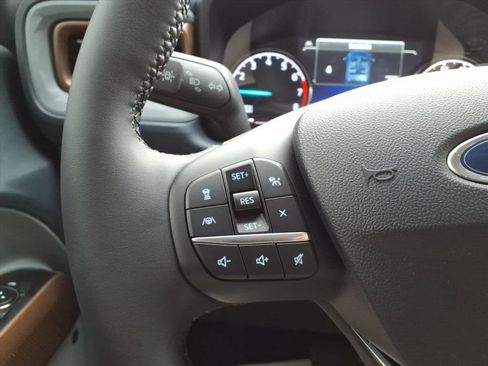 Used 2024 Ford Maverick Lariat w/ FX4 Off-Road Package image 17