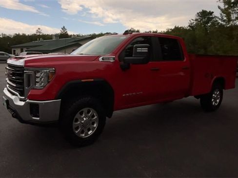 Certified 2021 GMC Sierra 3500 4x4 Crew Cab w/ Convenience Package image 4