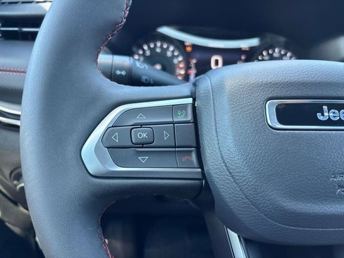 Certified 2026 Jeep Compass Trailhawk AWD/4WD image 20