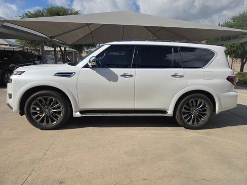 Used 2023 Nissan Armada Platinum w/ Cargo Package RWD image 6