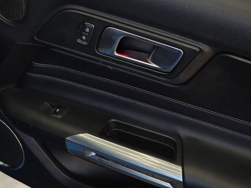 Used 2022 Ford Mustang GT Premium w/ Equipment Group 401A image 18