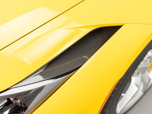 Certified 2021 Ferrari F8 Tributo RWD image 33