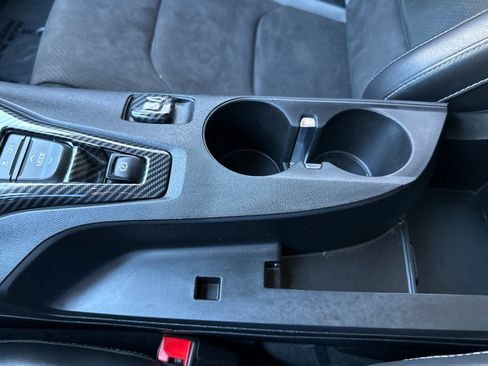 Used 2018 Chevrolet Camaro SS image 31