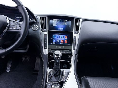 Used 2023 INFINITI Q50 Luxe w/ Cargo Package RWD image 9