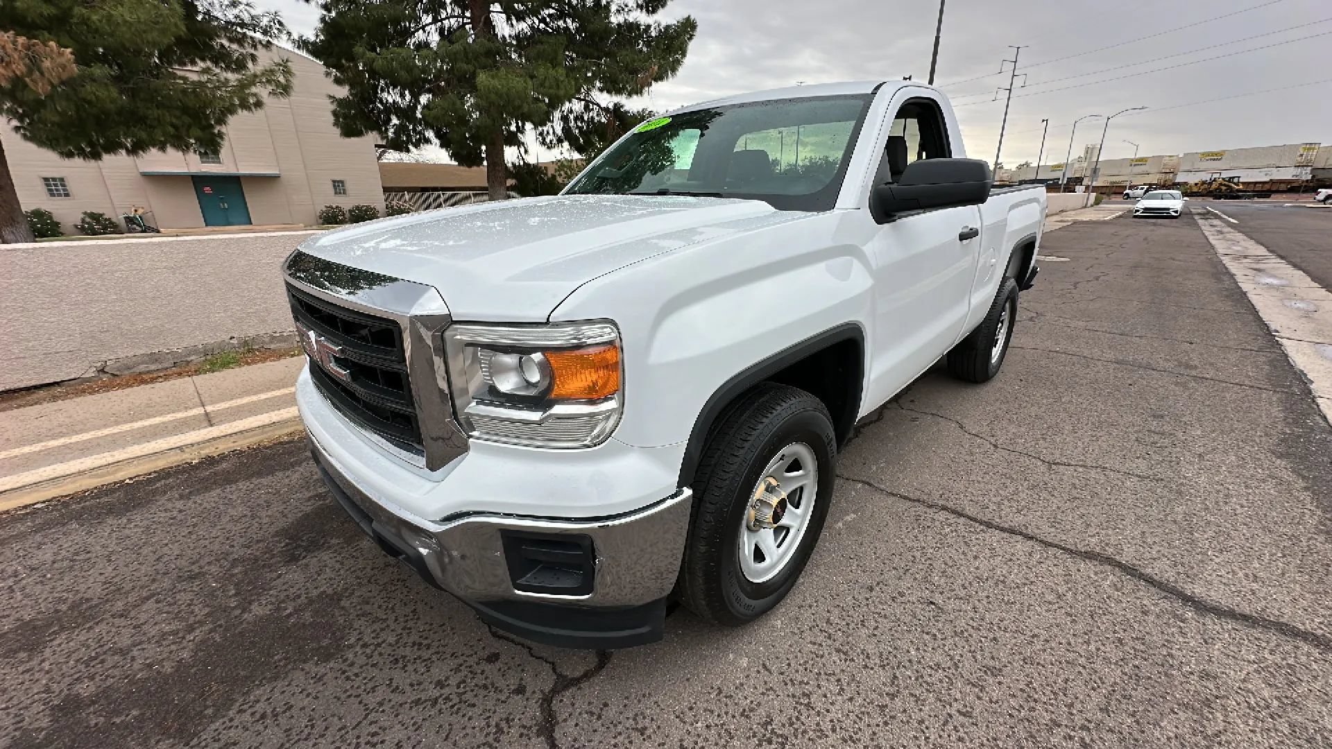 Used 2014 GMC Sierra 1500 2WD Regular Cab image 9