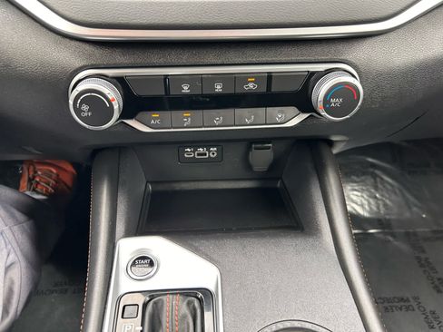 Used 2022 Nissan Altima 2.5 SR FWD image 18