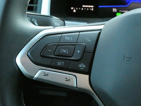 Used 2022 Volkswagen Atlas SE image 10