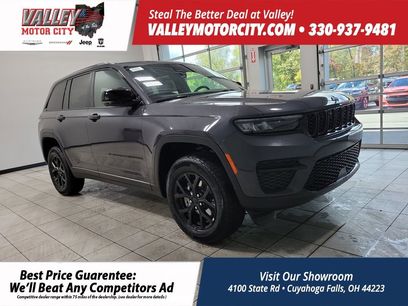 New 2025 Jeep Grand Cherokee Laredo