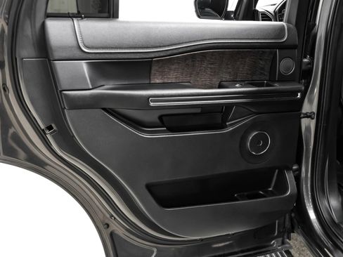 Used 2019 Ford Expedition Limited w/ Cargo Package image 57