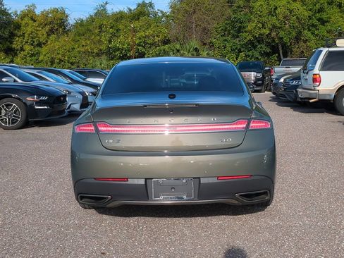 Used 2017 Lincoln MKZ Premiere image 4
