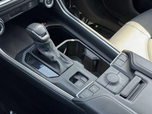 Certified 2024 Toyota Grand Highlander AWD image 18