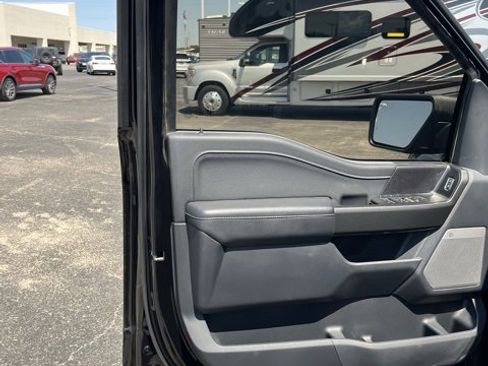 Used 2022 Ford F150 XLT w/ Equipment Group 302A High image 10