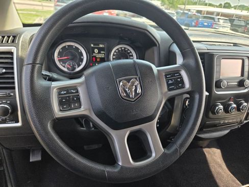 Used 2023 RAM 1500 Classic SLT AWD/4WD image 31