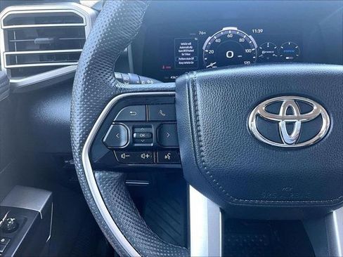Certified 2024 Toyota Sequoia SR5 AWD/4WD image 22