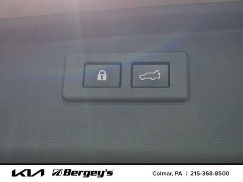 Used 2023 Subaru Outback Limited AWD/4WD image 32